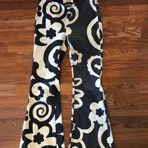 New Free People Retro Mod Black & white flare penny pull on jeans 25 34 inseam